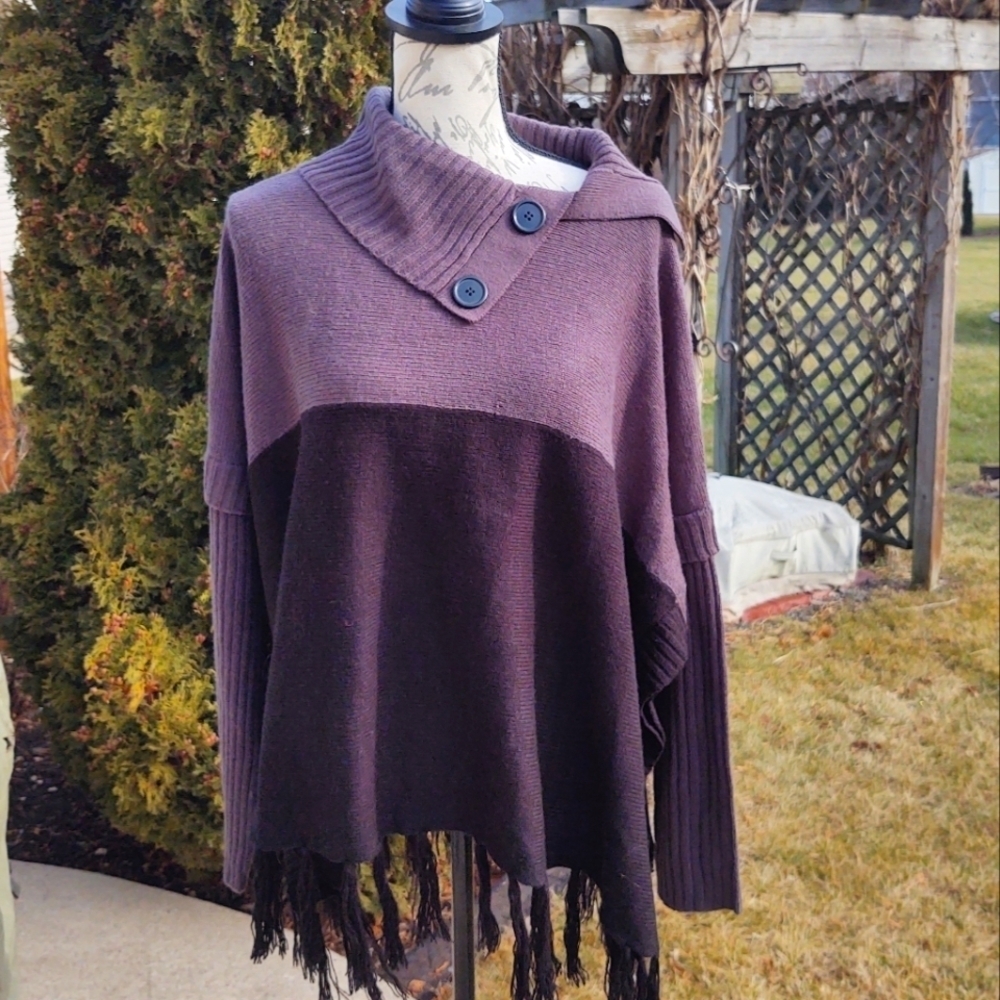 💥 3/$20 DressBarn L/XL Shawl with Arms Sweater!